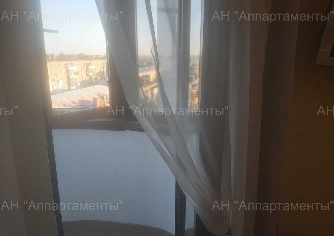 Продам 3к-студию в новострое, 90м, дизайн.ремонт, 2 лоджии, Центр