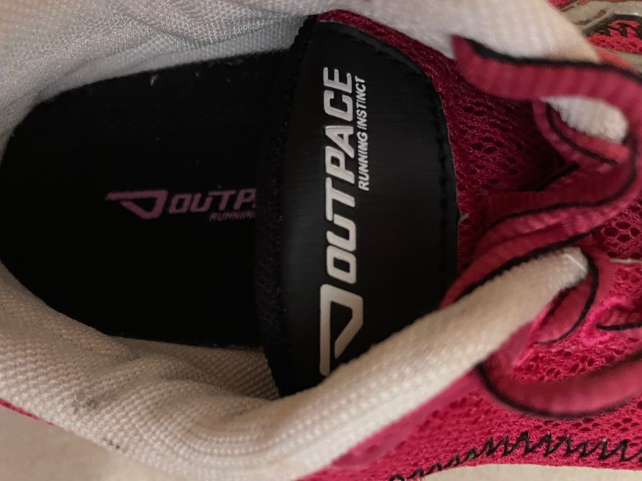 Ténis - Marca Outpace