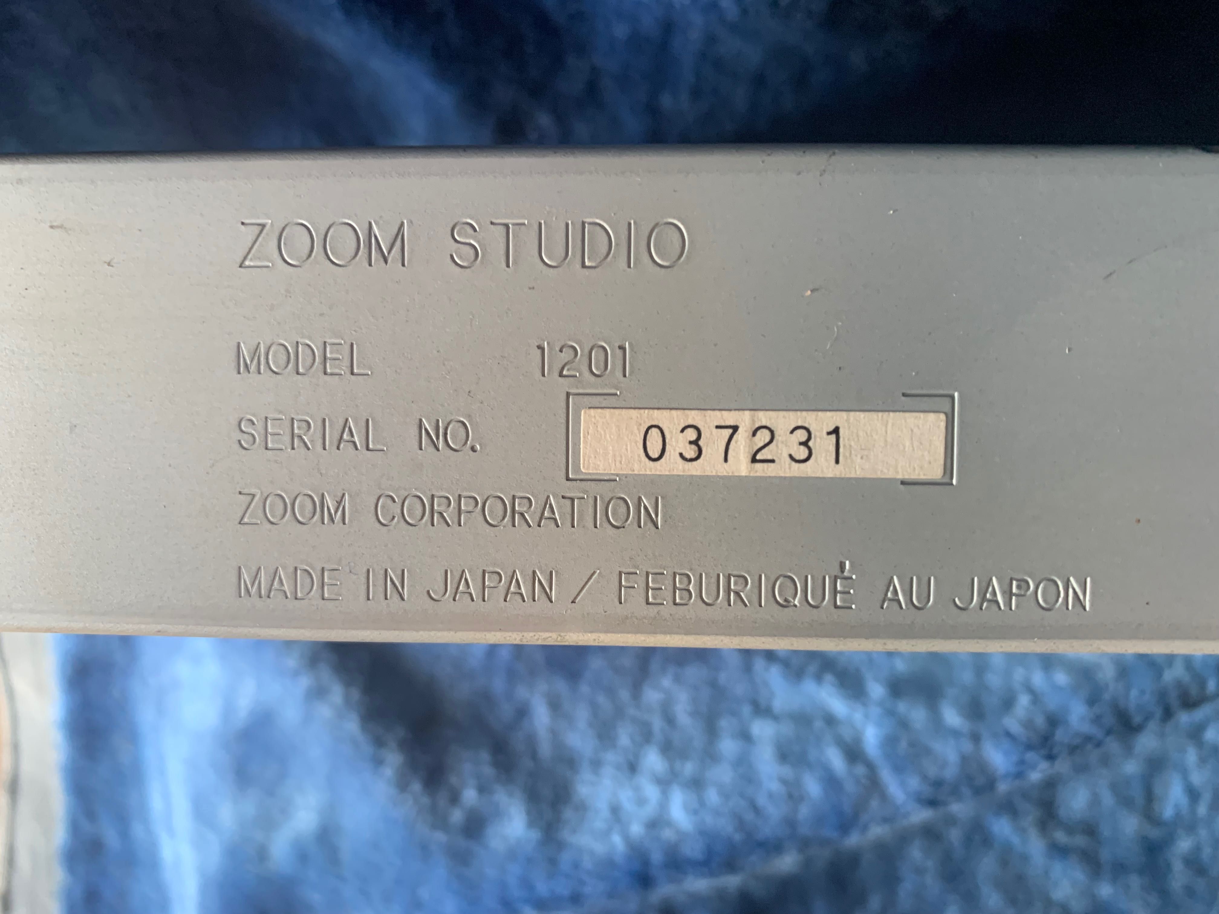 Цифровой процессор эффектов Zoom studio 1201