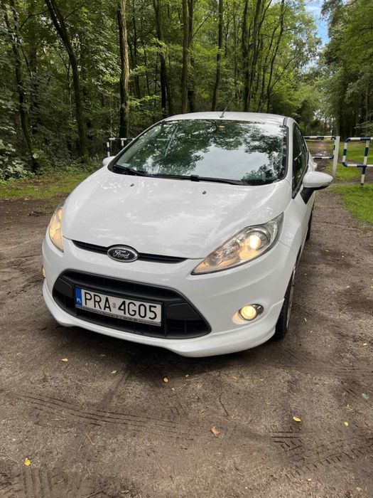 Ford Fiesta mk7 biała
