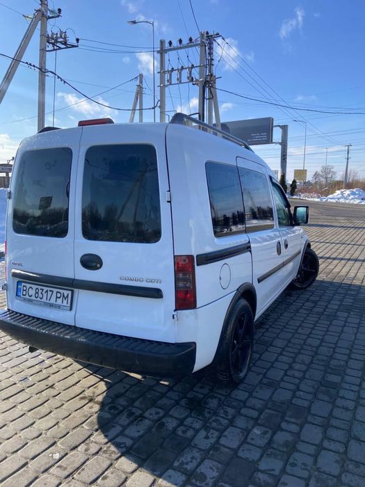 Продам опель комбо,або обнім на дешевше авто