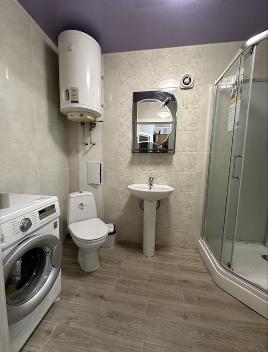 Продается 1 кк в Центре! Защука!