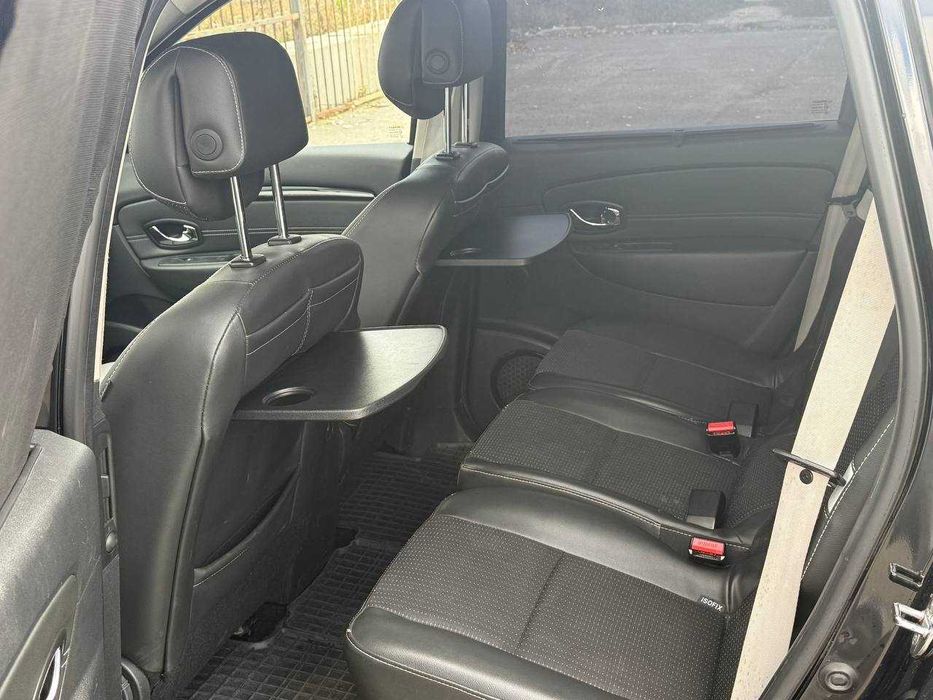 Renault Megane Scenic 2012 кредит БЕЗ ПЕРШОГО ВНЕСКУ обмін , викуп