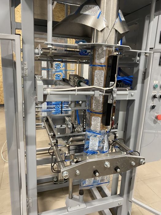 Фасовочно-упаковочный автомат. Фасовочный автомат. Упаковочный станок