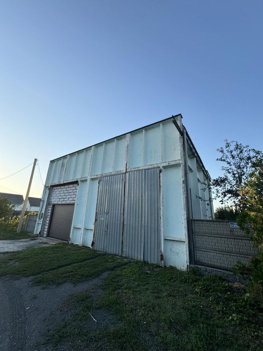 жилой дом с пристроенным помещением Сто Поддубное