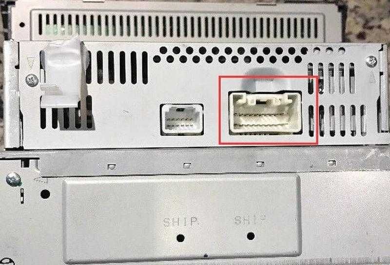 Тройник, кабель-разветвитель Lexus LS430 2001-2007 для USB адаптера