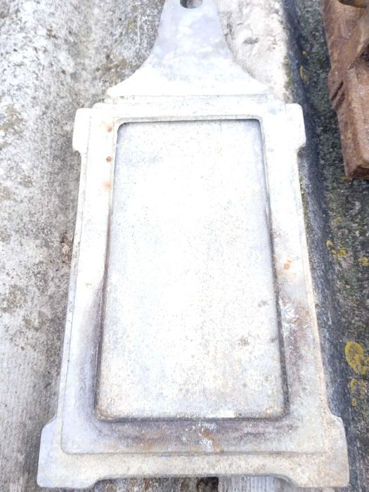 Чавунна заслінка (шибер) для пічки ~23×18 см, б/в, товстий метал