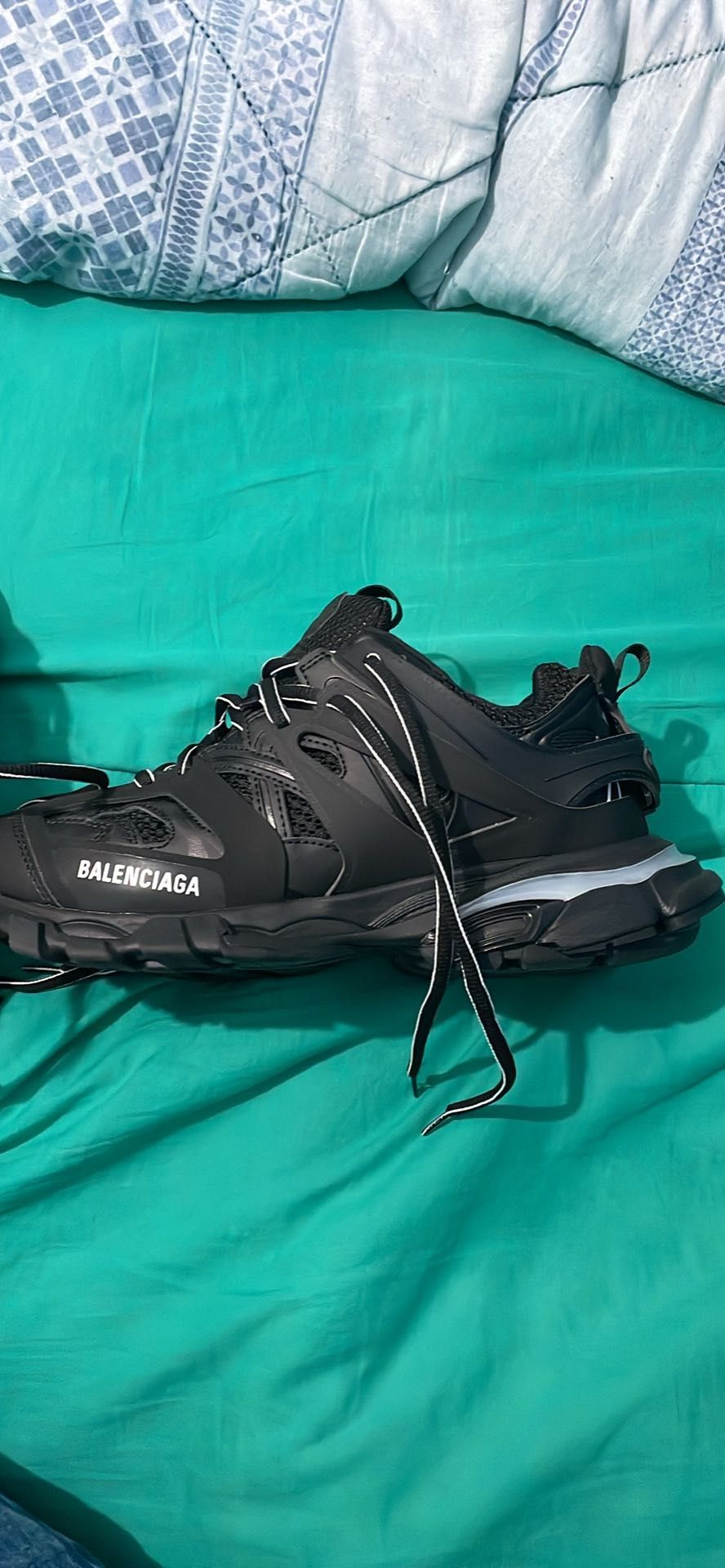 Balenciaga track led