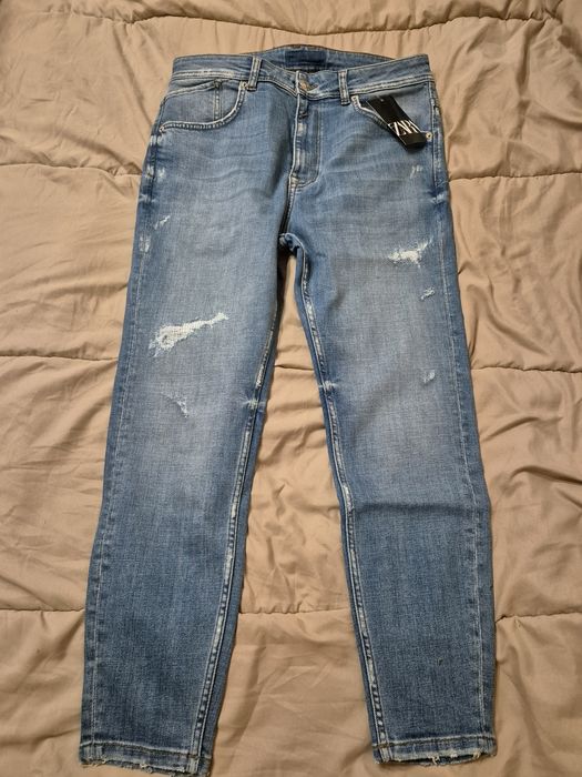 Джинси ZARA жіночі. Р-р 48. Нові.