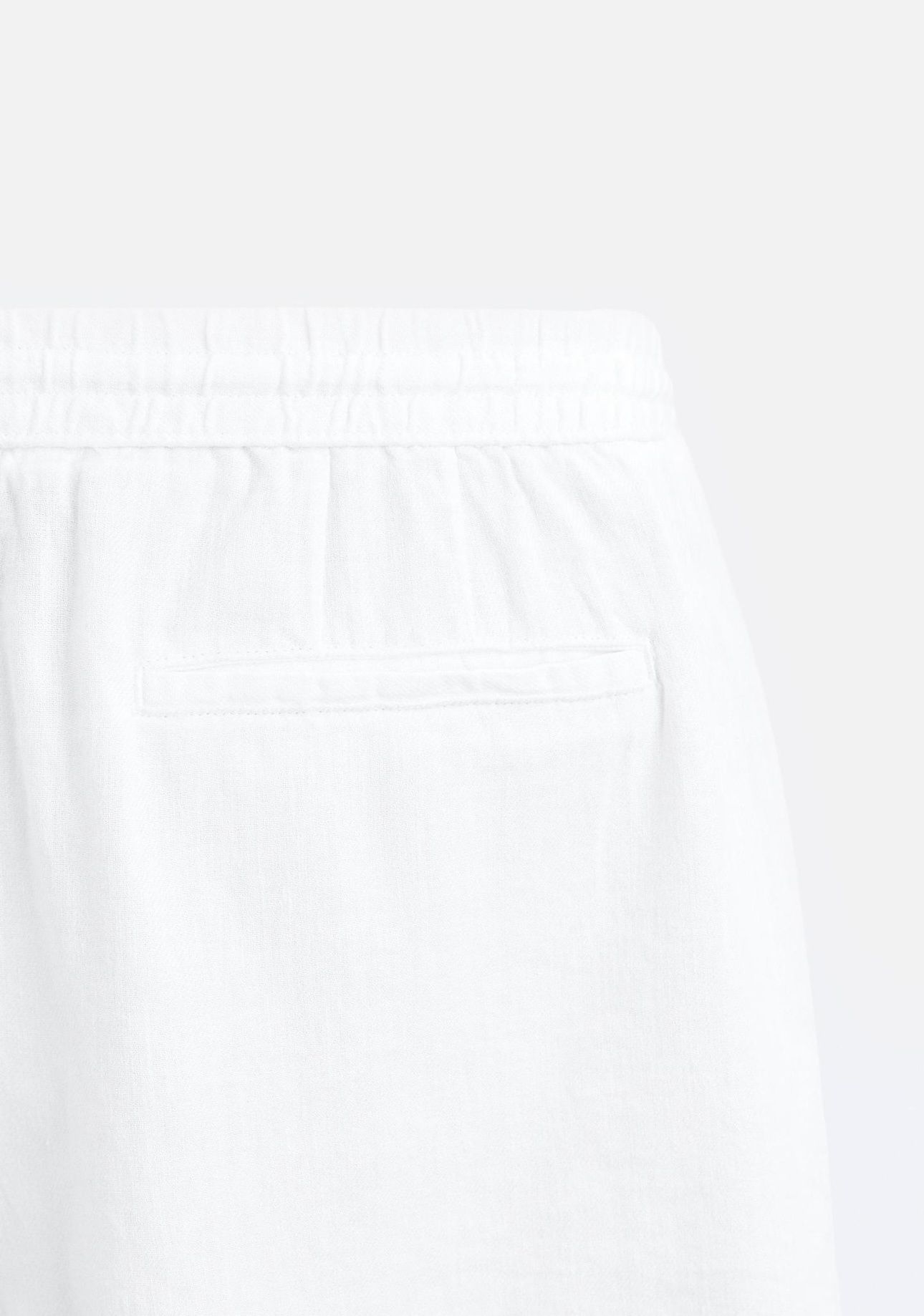 Шорти ZARA чоловічі білого кольору