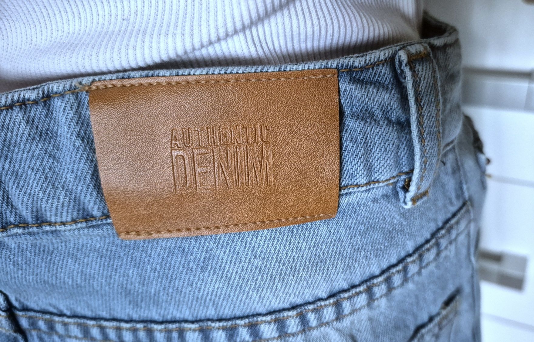 Szorty damskie dżinsowe Authentic Denim roz.36 niebieskie, średni stan