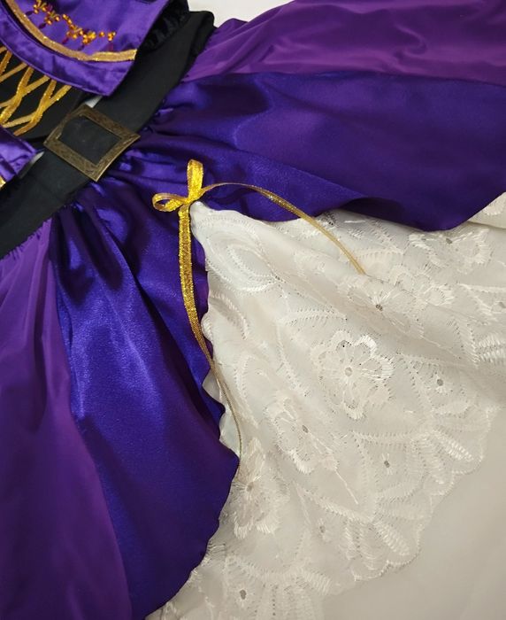 Костюм піратки  на Новий рік ,на  7-8 років