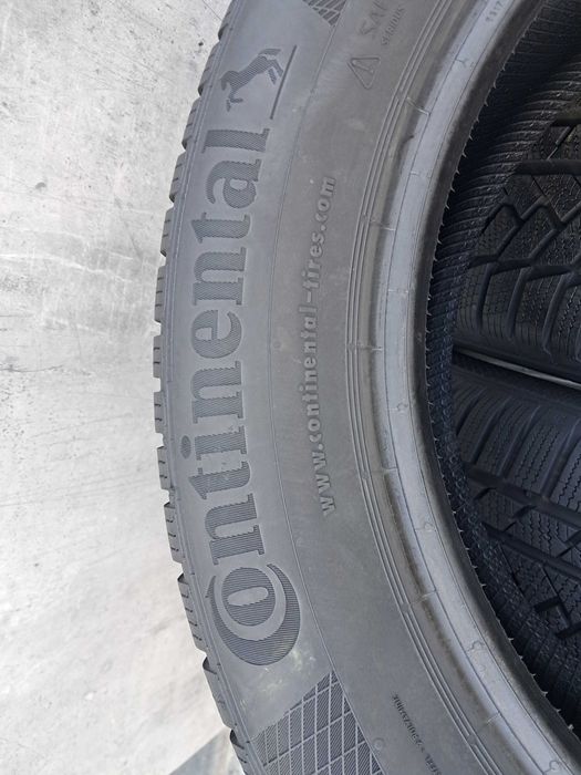 Резина зимова, 8мм, Continental TS850P 225/55 R17 (арт.14536)