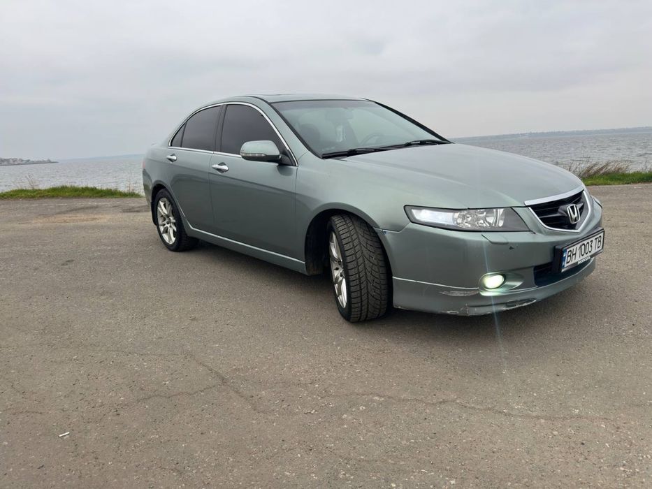 Срочно Хонда Аккорд, состояние отличное