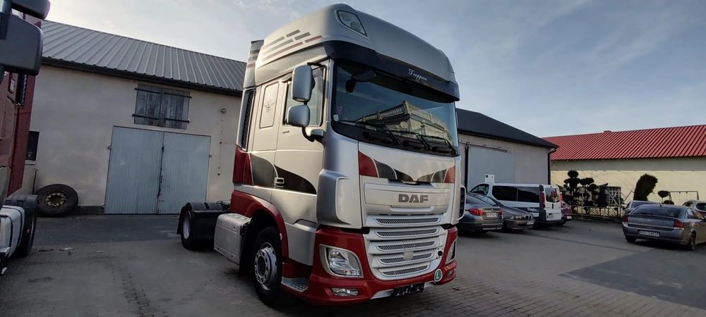 DAF DAF XF 106 460 2017r Standard SSC Nowe Trubo Niski przebieg  DAF XF 106 460 2017r Standard SSC Nowe Trubo Niski przebieg