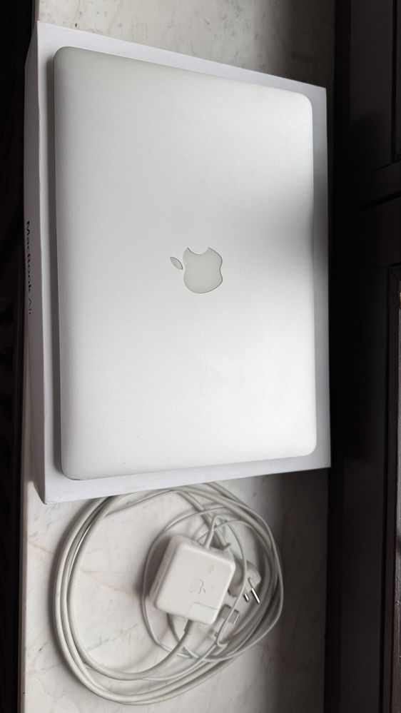 Macbook air 2014