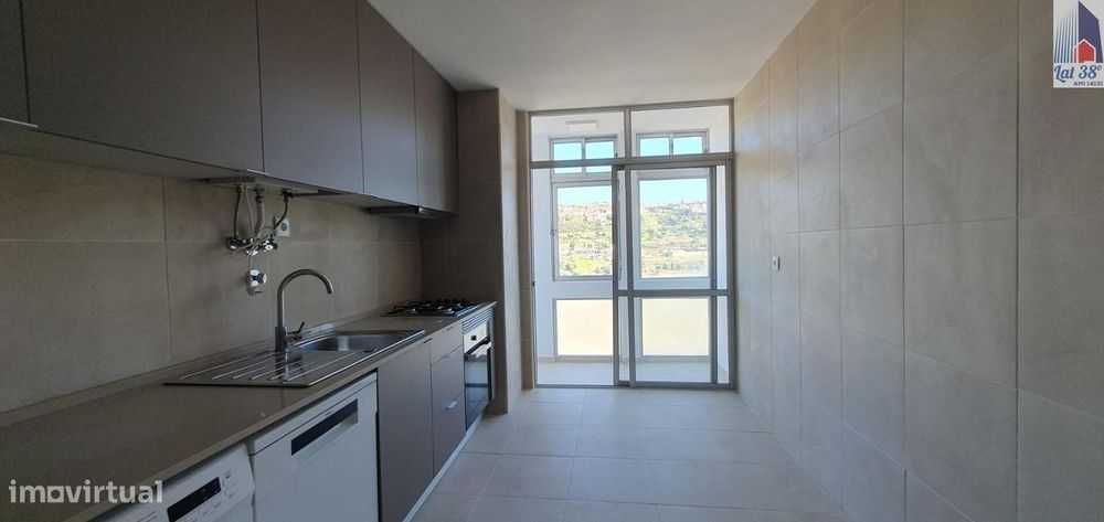 T2 Remodelado  – Viva com Conforto às Portas de Lisboa!