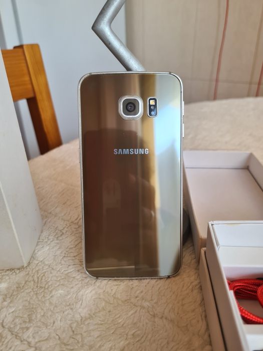 Samsung Galaxy S6 Edge Dourado Semi-Novo