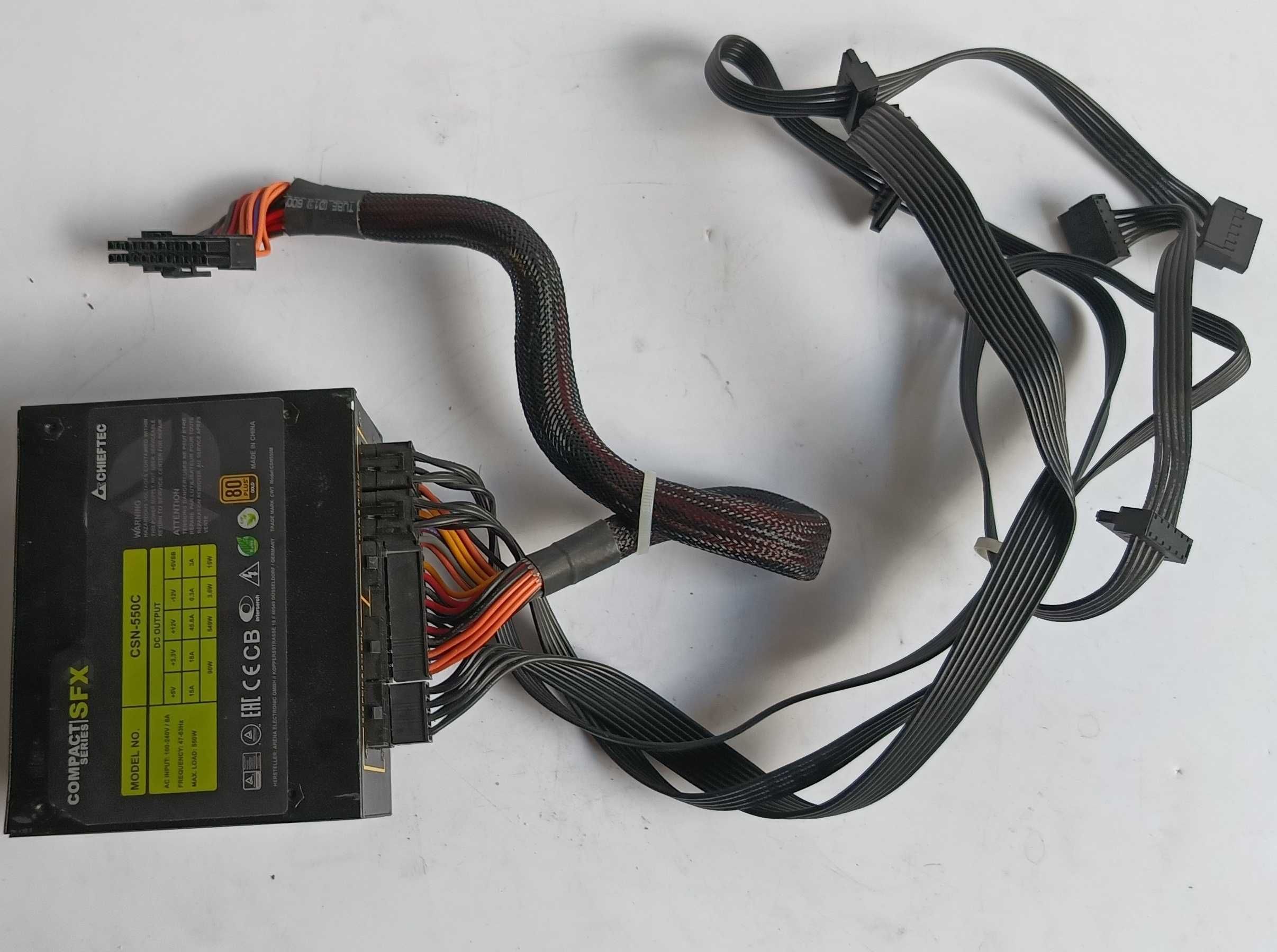 Zasilacz Chieftec CSN-550C 550 W 80 PLUS Gold + adapter SFX-ATX