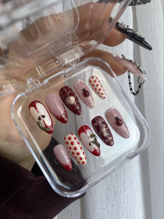 Custom Press On Nails