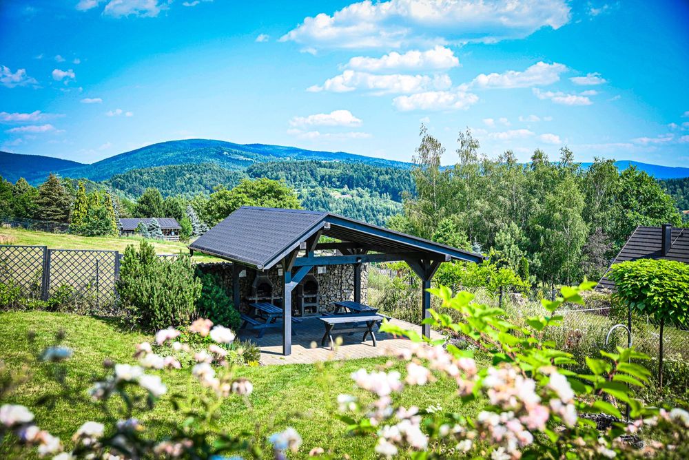 Dzisiaj Domek do wynajęcia w górach, jacuzzi,2-8osob,sauna