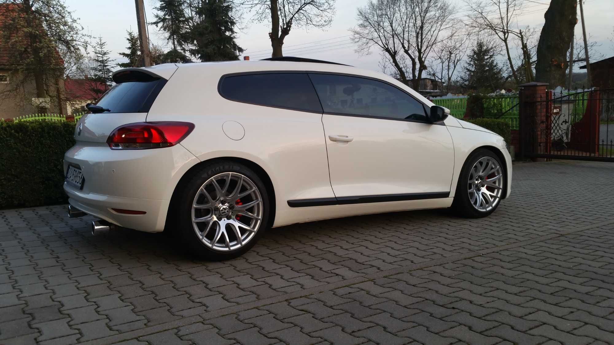 Sprzedam Volkswagen Scirocco 2.0 TDI