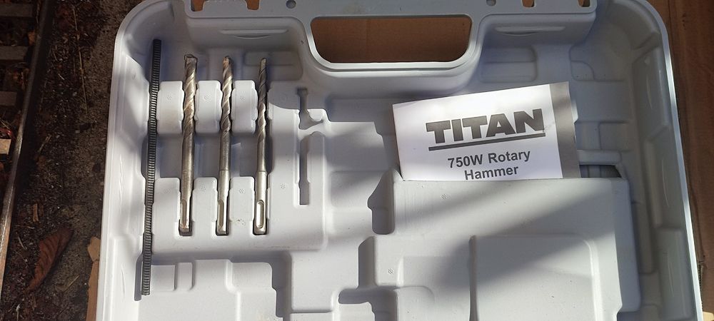 Перфоратор дриль TITAN з Англії