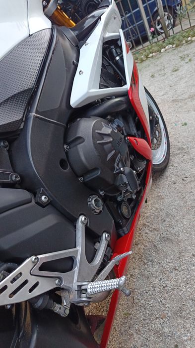 YZFR1 Troca por outro estilo de mota apenas 35mil kl