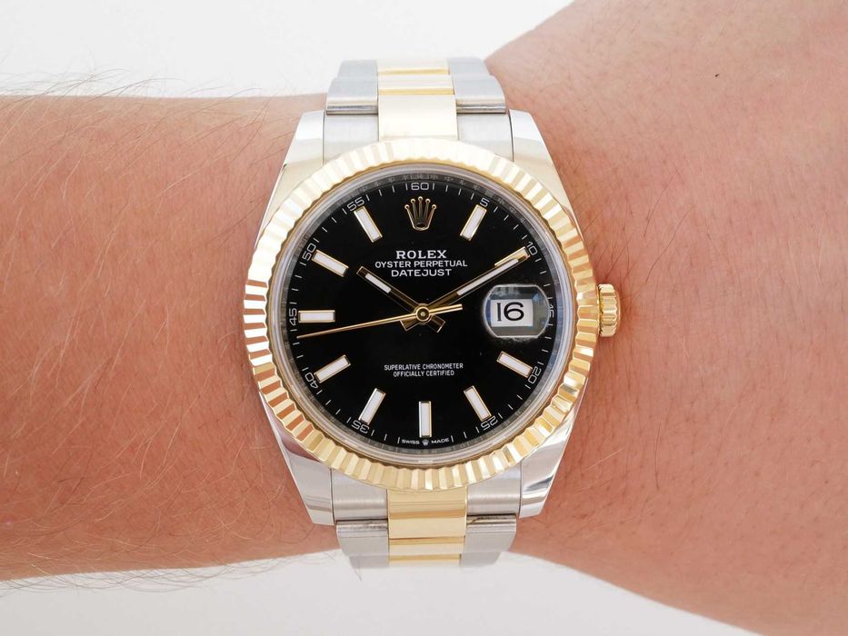 Rolex Datejust 41mm Oyster Steel 18K Yellow Gold Black Dial