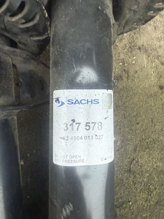 Амортизатори VW pasat 7