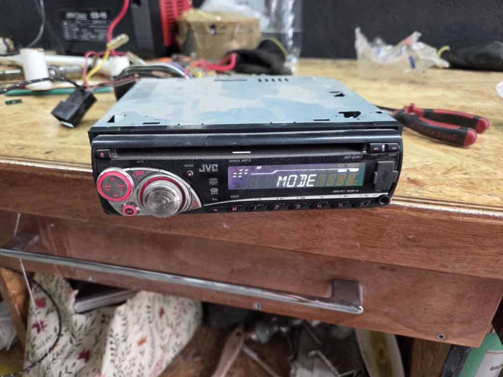 Radio samochodowe JVC KD-G351