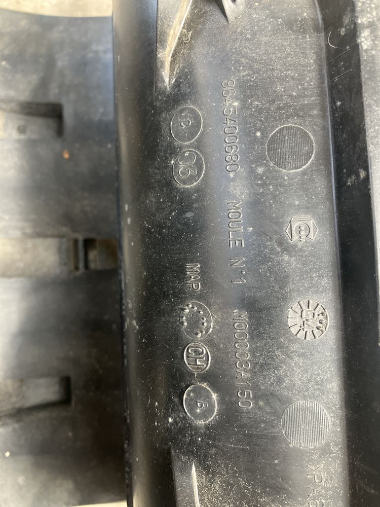 Peugeot 206 - kolektor ssący czujnik map sensor