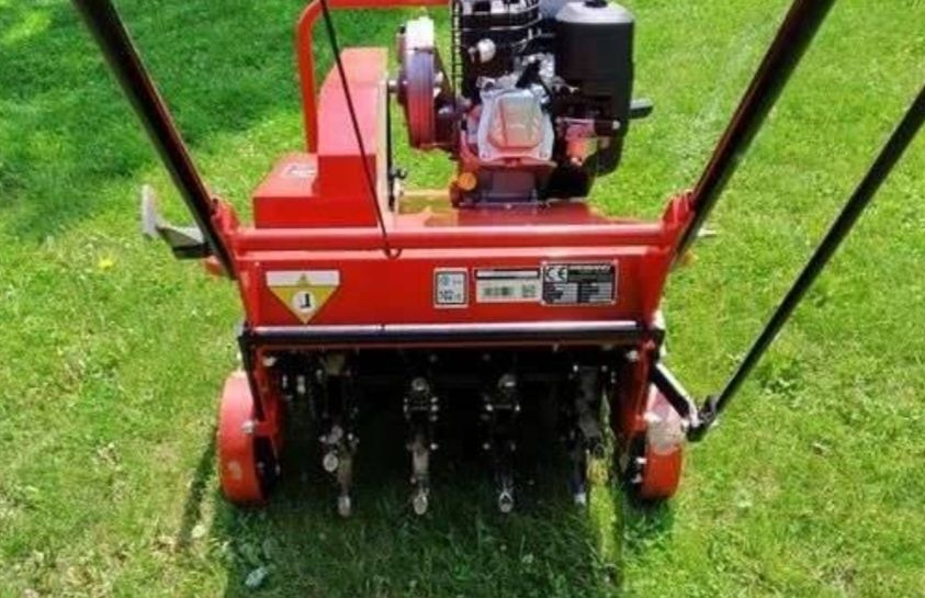 Aerator rurkowy wertykulator wynajem wypożyczalnia Wieluń
