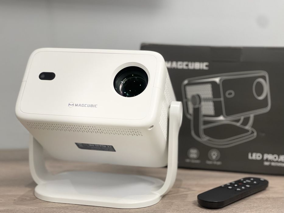 Проектор Magcubic L018 мінімальний дефект