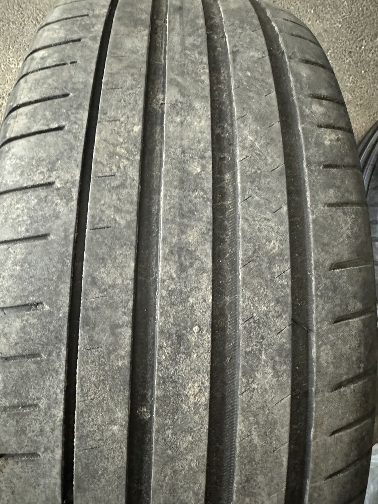 Літні шини Michelin Pilot Sport 4 SUV XL (235/55R19 105Y)