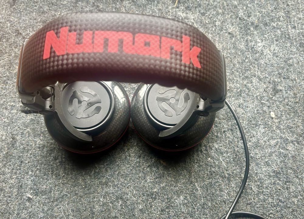 Headphones Numark Pro