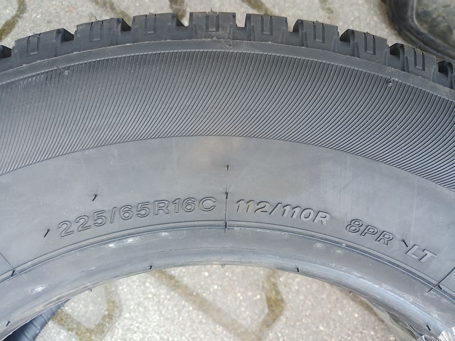 225/65r16C 112/110R Lassa gr BRIDGESTONE ZIMA BUS nowe MASTER Iveco