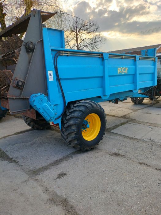 Rozrzutnik 8 10t Super stan od rolnika