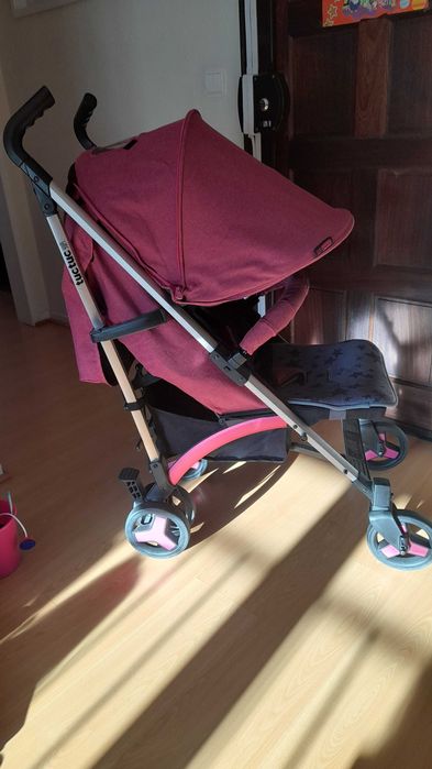 Vendo carrinho de bebe praticamente novo