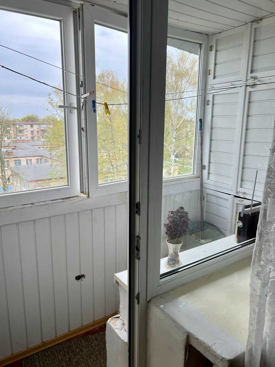 Власник продам 1к.квартира, ХТЗ, вул. Косарєва 40 цегляний  33,2 кв.м,