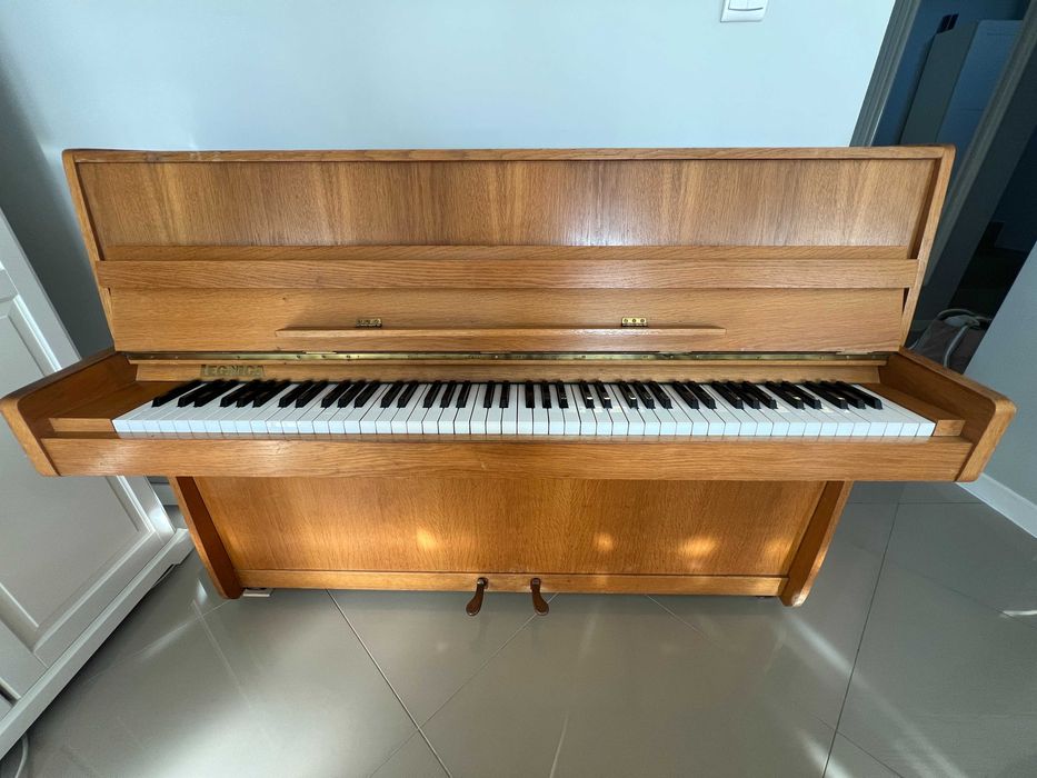 Pianino Legnica Używane