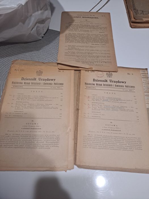 Dzienniki Urzędowe ministerstwa wyznań religijnych 1933r(64)