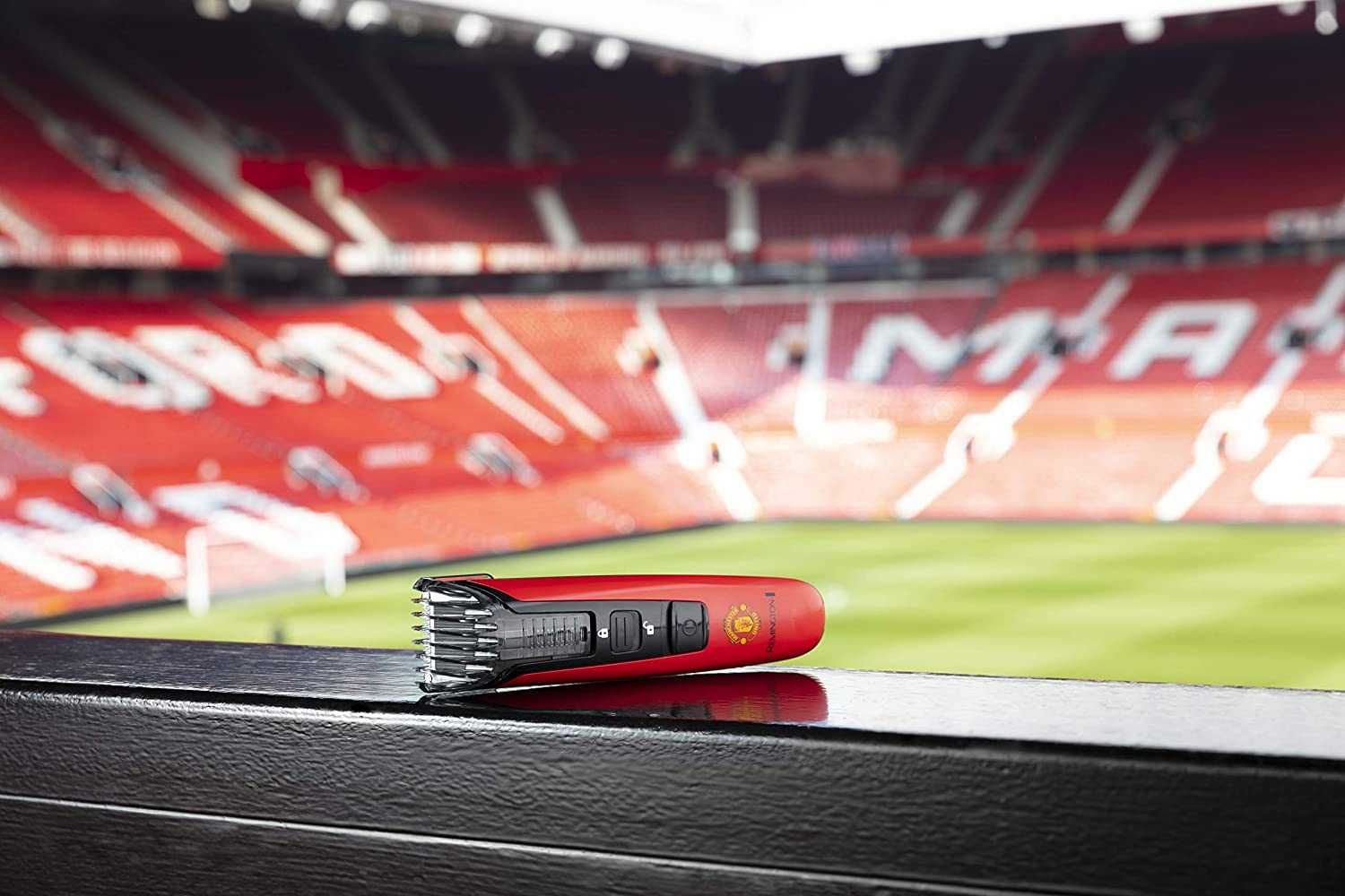 Máquina barba / cabelo Remington trimmer oficial Manchester United