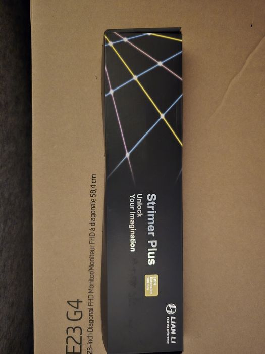 Lian Li Strimer Plus V1 24 Pin
Strimer Plus 8 Pin Addressable RGB GPU
