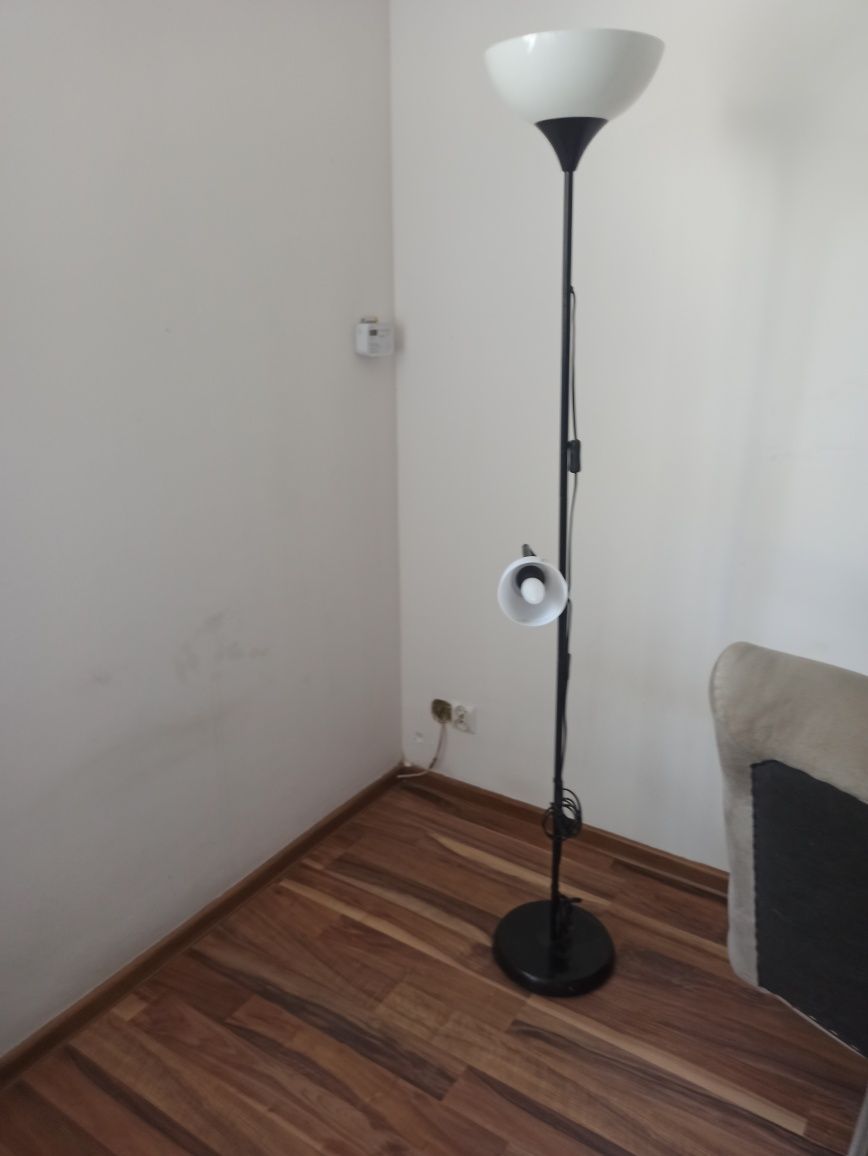 Sprzedam lampę stojącą