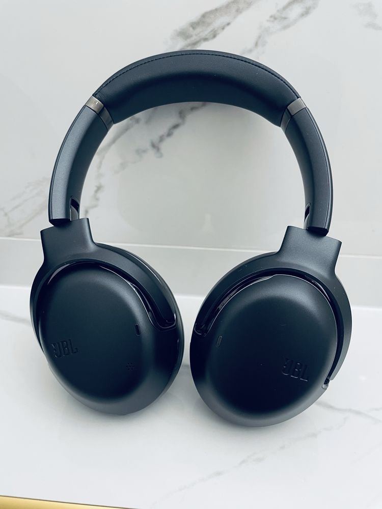 Sluchawki JBL Tour One M2