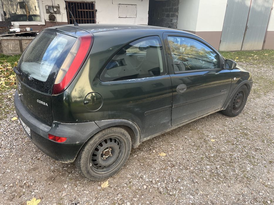Opel Corsa C 2000r