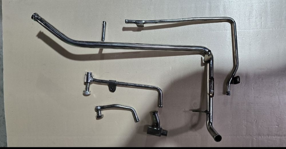 Mitsubishi  V20 tubo água