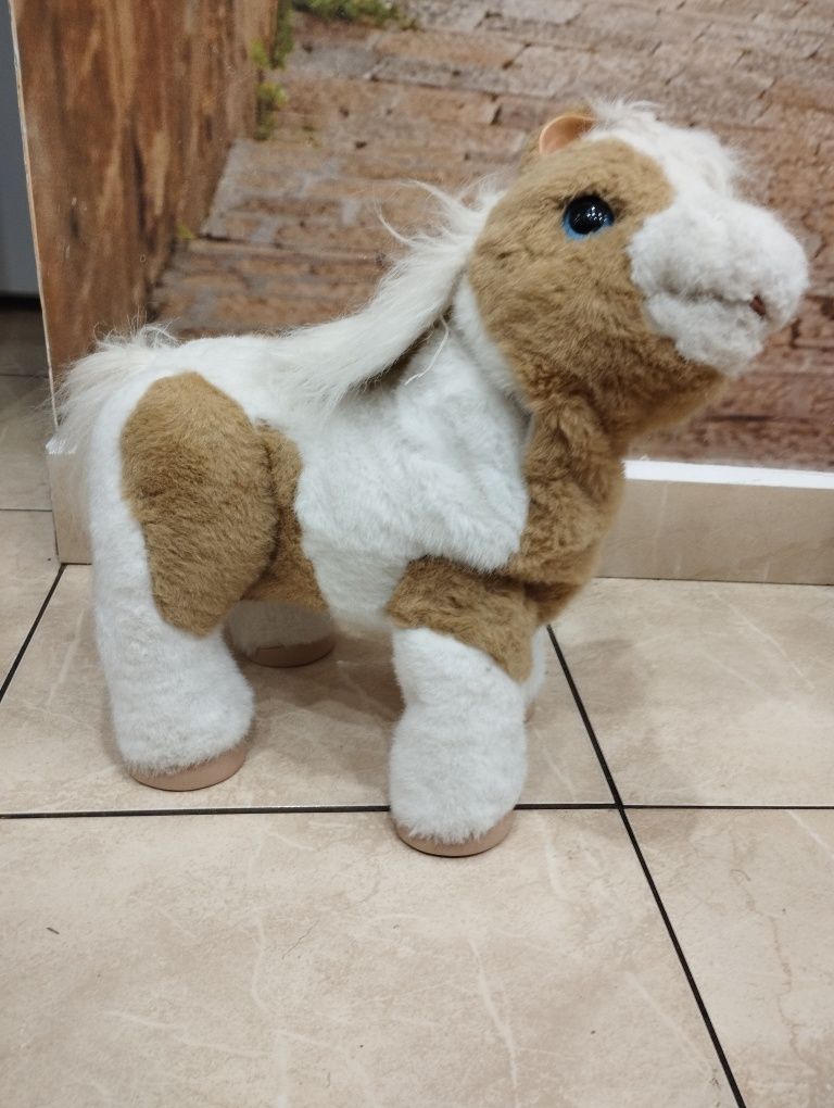 Kucyk Fur Real Friends Hasbro
