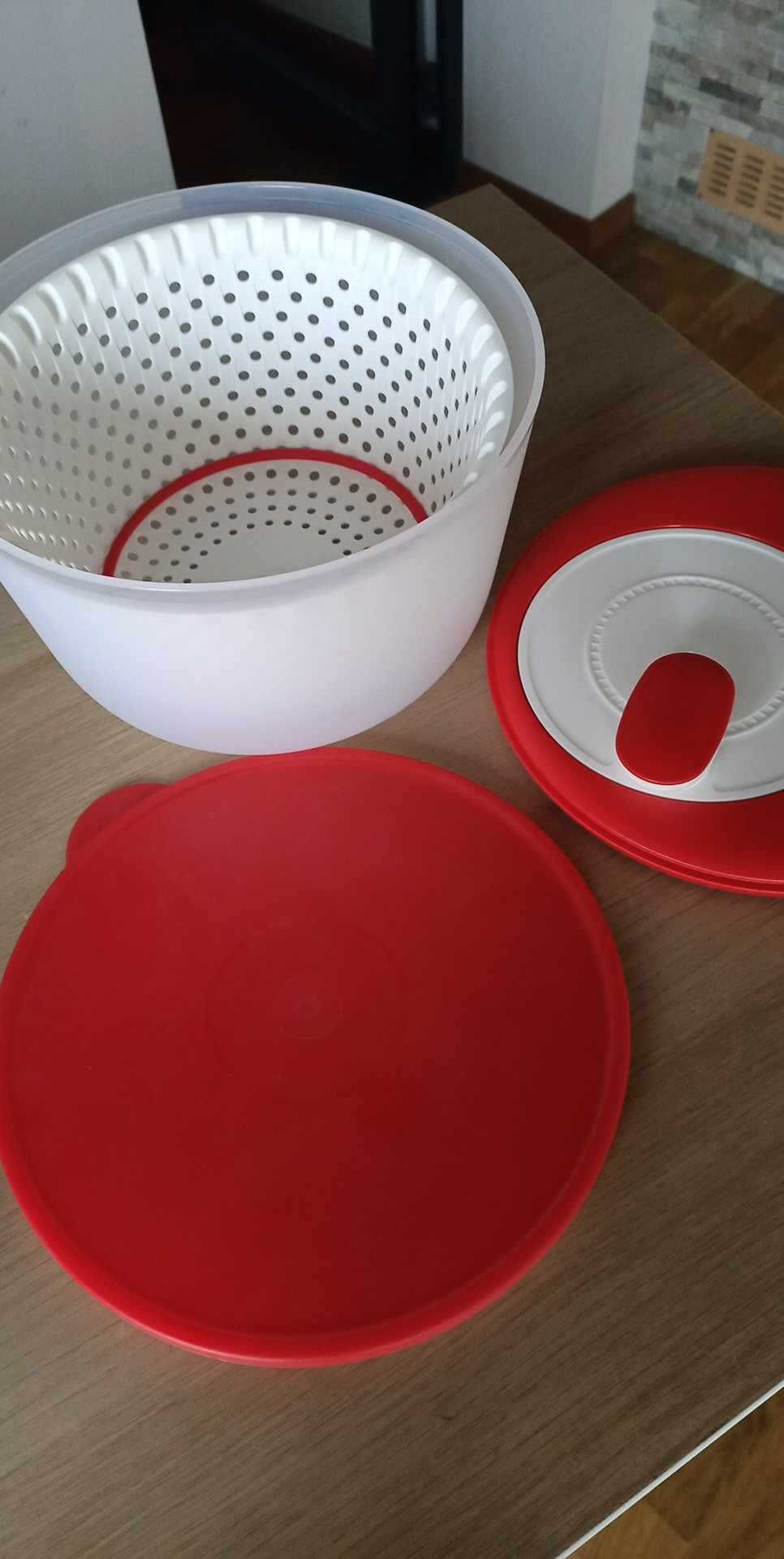 Nowy Tupperware  suszarka do sałaty Karuzela i inne miski pojemniki